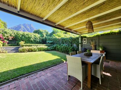 Cottage For Rent in Rondebosch, Cape Town